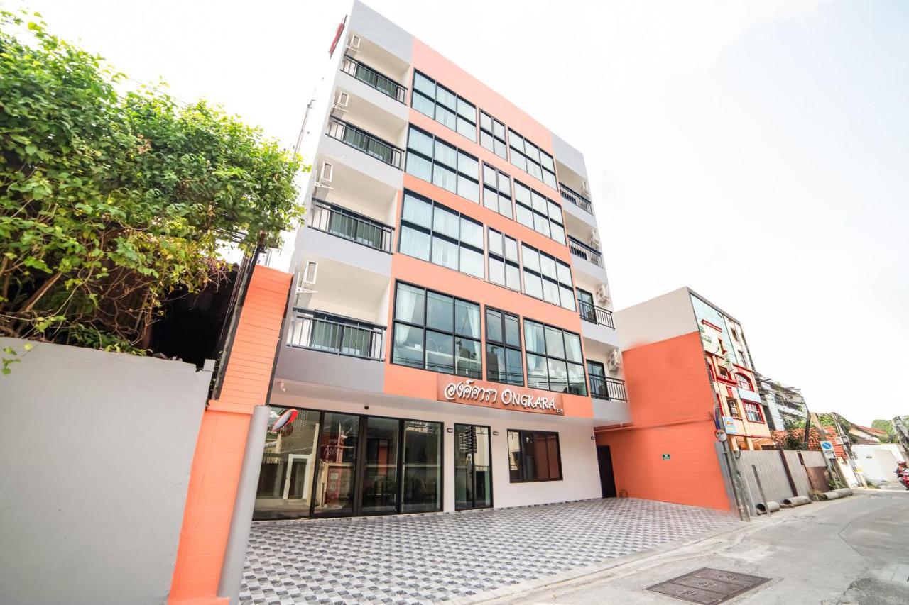 Ongkara Near Bts Thonglor Hotel Bangkok Buitenkant foto